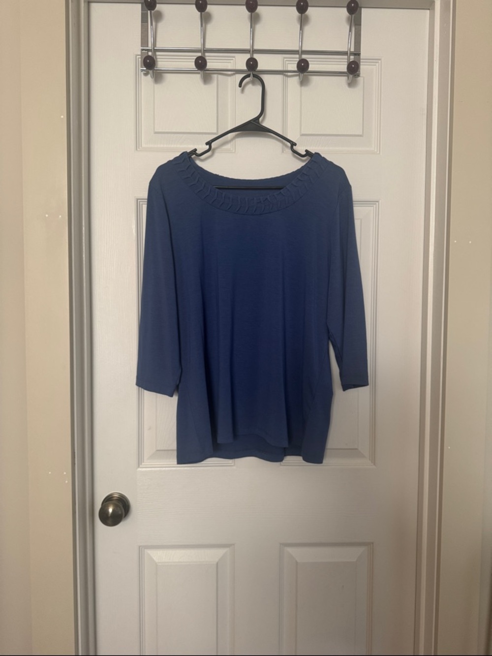 Norm Thompson Blue Scoop Neck Three-Quarter Sleeve Top